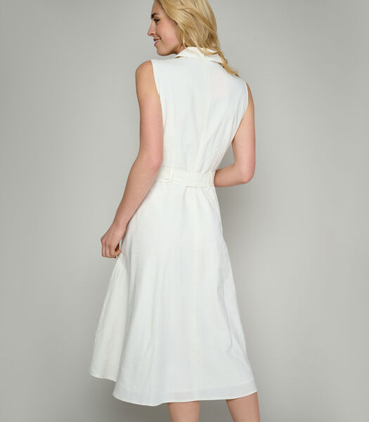Elegante mouwloze witte jurk