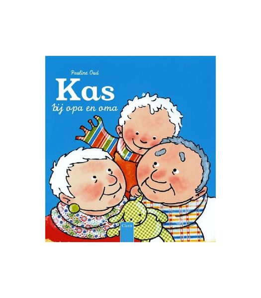 Clavis toddler Kas à la maison de grand-père et grand-mère