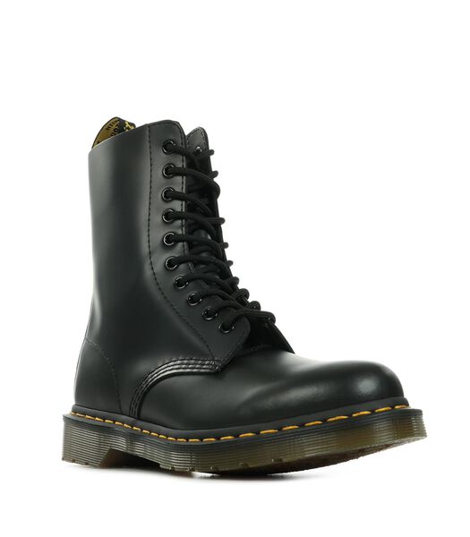 Boots 1490 Smooth